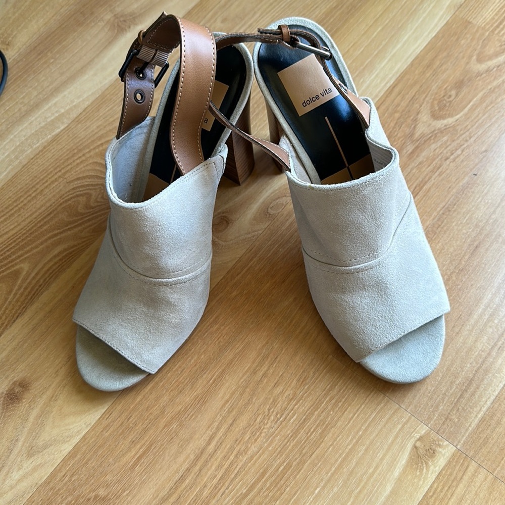 Dolce Vita Peep Toe Heels